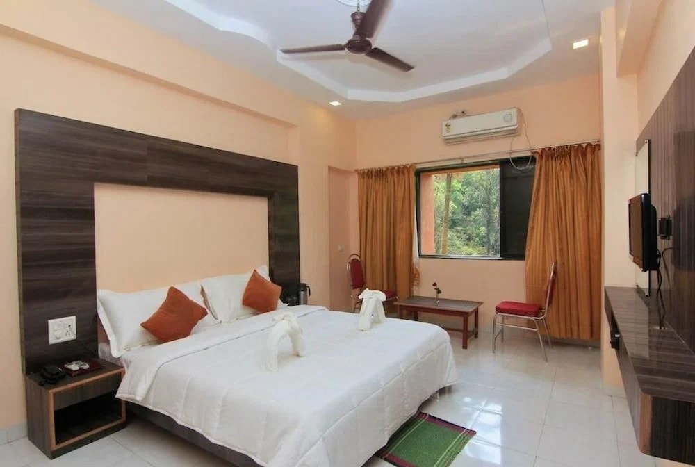 Ambience Resort photo 2