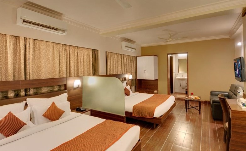 DAIWIK HOTEL SHIRDI - Shirdi photo 2