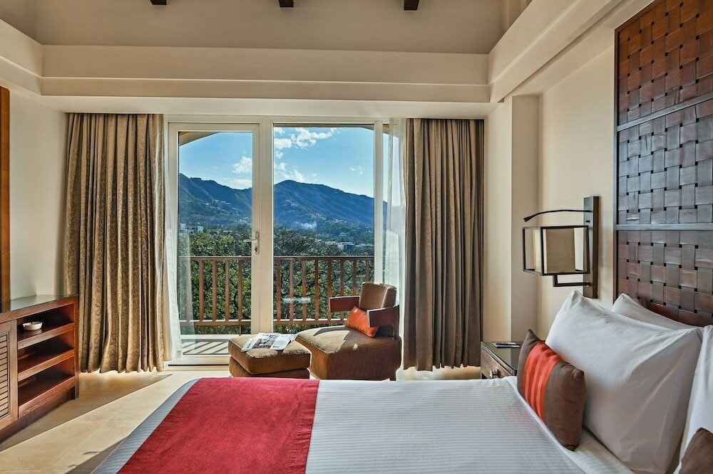 Fariyas Resort photo 4