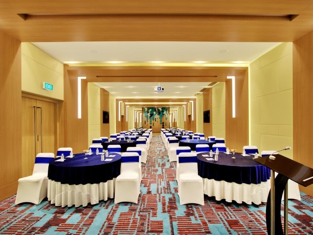 Holiday Inn Bengaluru Racecourse, an IHG Hotel photo 3