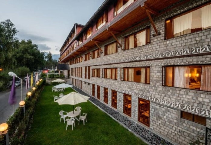 honeymoon inn manali photo 2