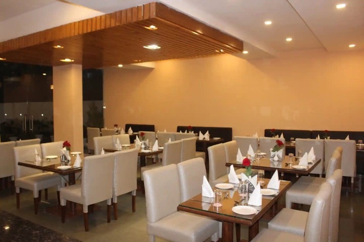 HOTEL LIMEWOOD - Nainital photo 2