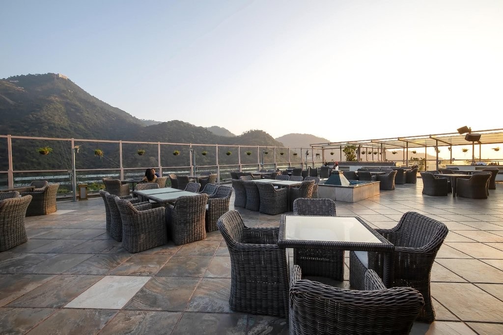 Hotel Parwanoo Heights