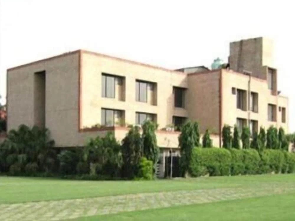 Hotel Radha Ashok photo 2