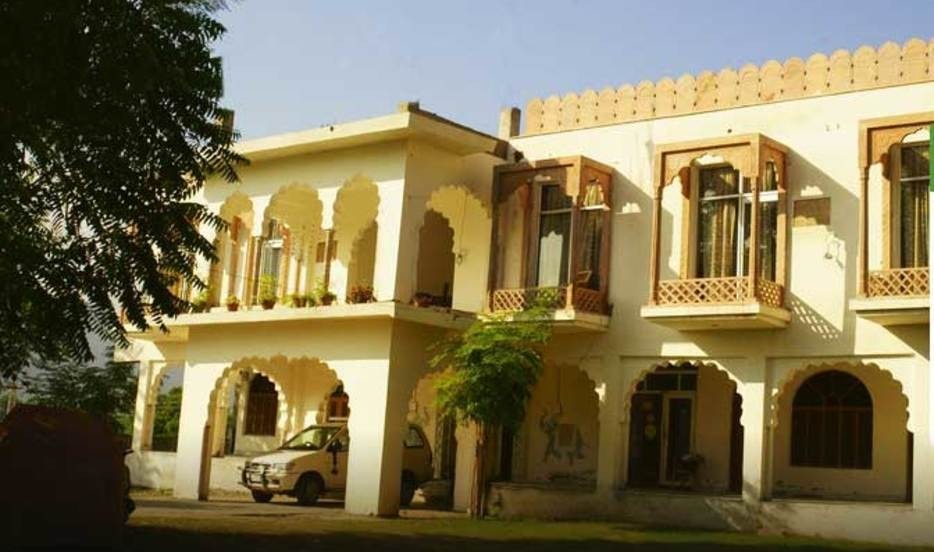 Hotel Radhika Palace photo 2