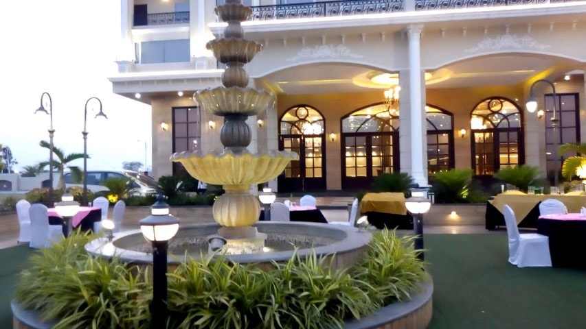 HOTEL REGENTA CENTRAL INDORE - Indore photo 2