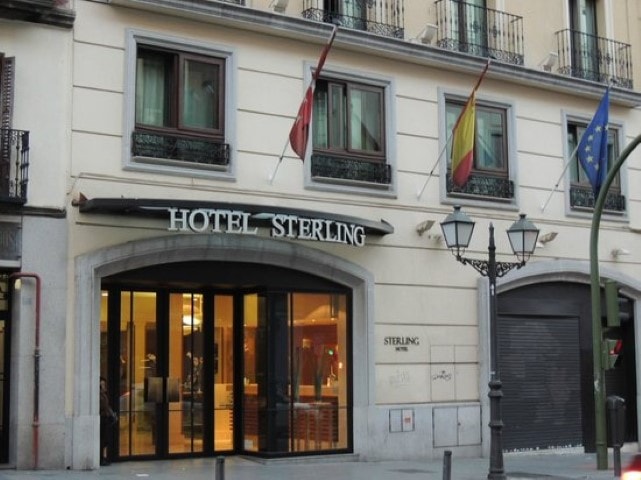 Hotel Sterling Gran Vía photo 4