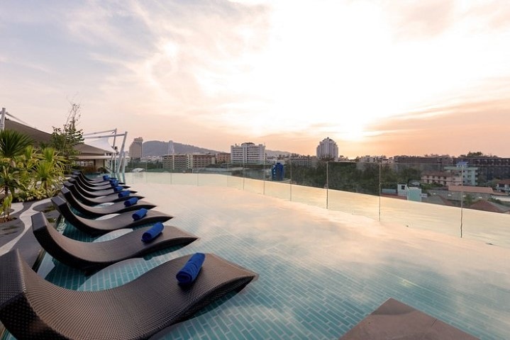 Journeyhub Phuket Patong photo 2