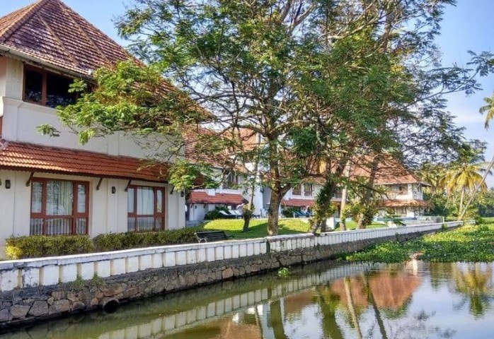 LEMONTREE VEMBANAND ALLEPPEY photo 4