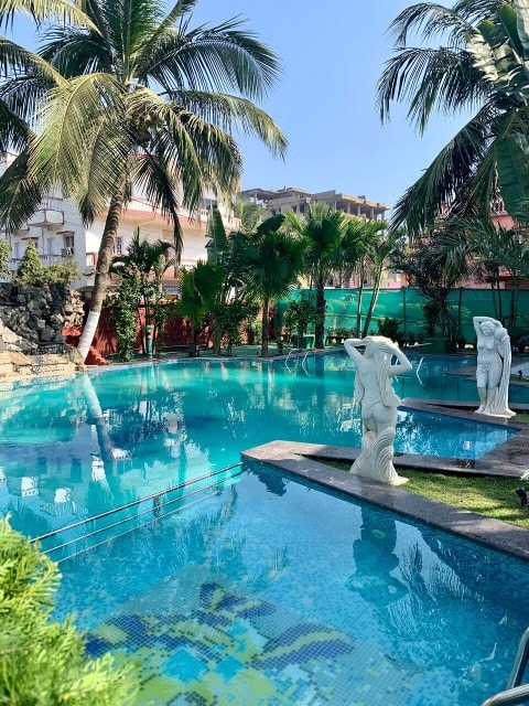 NRS Royal Palace photo 2