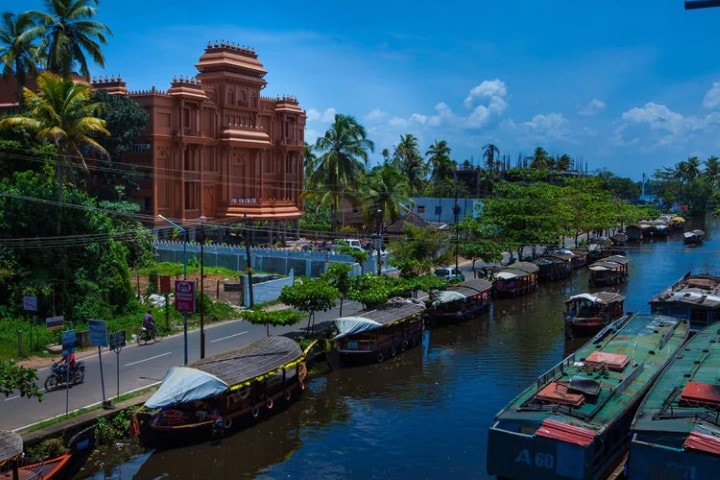 Oxygen Resorts - Alleppey photo 2