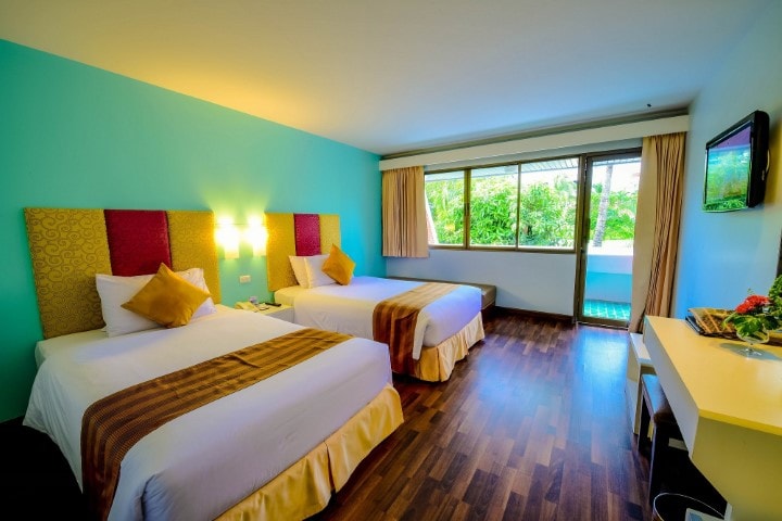 Patong Resort photo 2