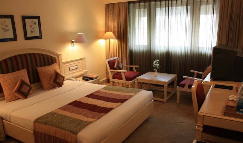 Shri Sainivas Mega Residency photo 4