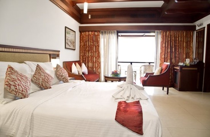 Sterling Lake Palace Alleppey photo 3