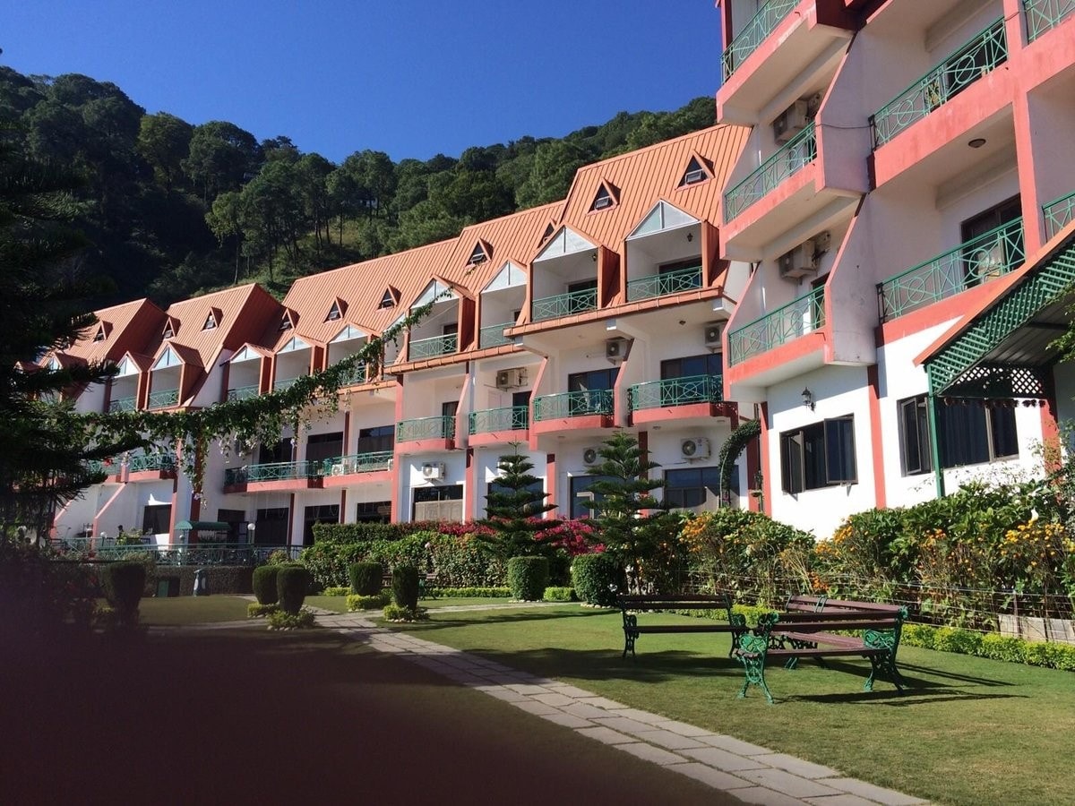 The Kasauli Resort photo 3
