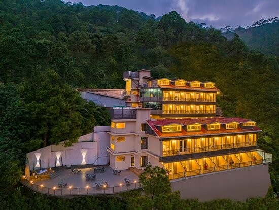 The Kasauli Resort photo 4