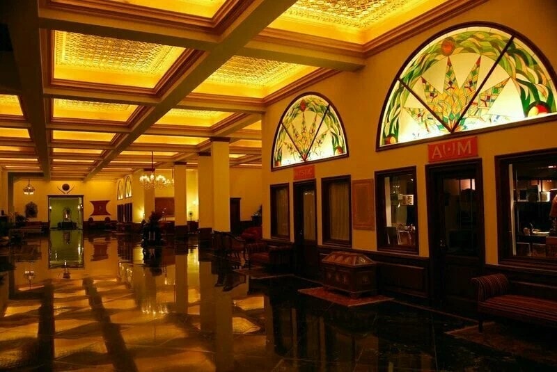 The Lalit Grand Palace Srinagar