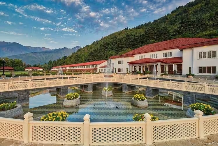The Lalit Grand Palace Srinagar photo 2