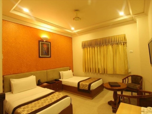 Wingston A Treehouse Hotel - Mathura photo 2