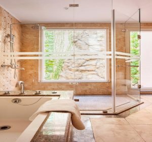 deluxe-room-bathroom
