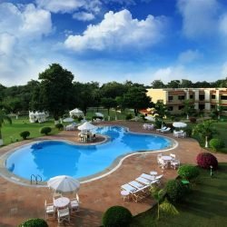hotel-clarks-khajuraho