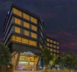 hotel-facade (1)