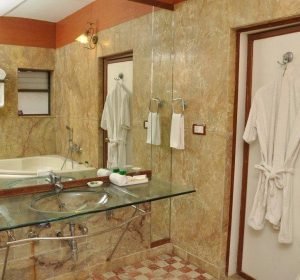 jacksons-suite-room (1)